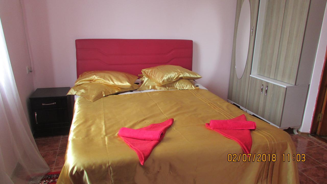 Sunny House Kobuleti Exterior foto